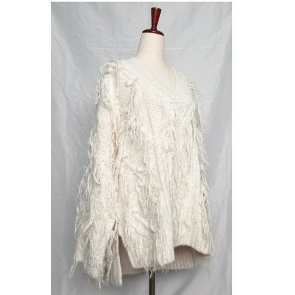 By Anthropologie Fringed Pullover Sweater Ivory White w/ Shimmer - Medium. - Picture 6 of 16